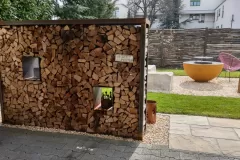 202100325-holzgestell-01