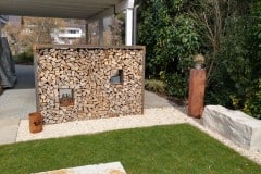 202100325-holzgestell-02